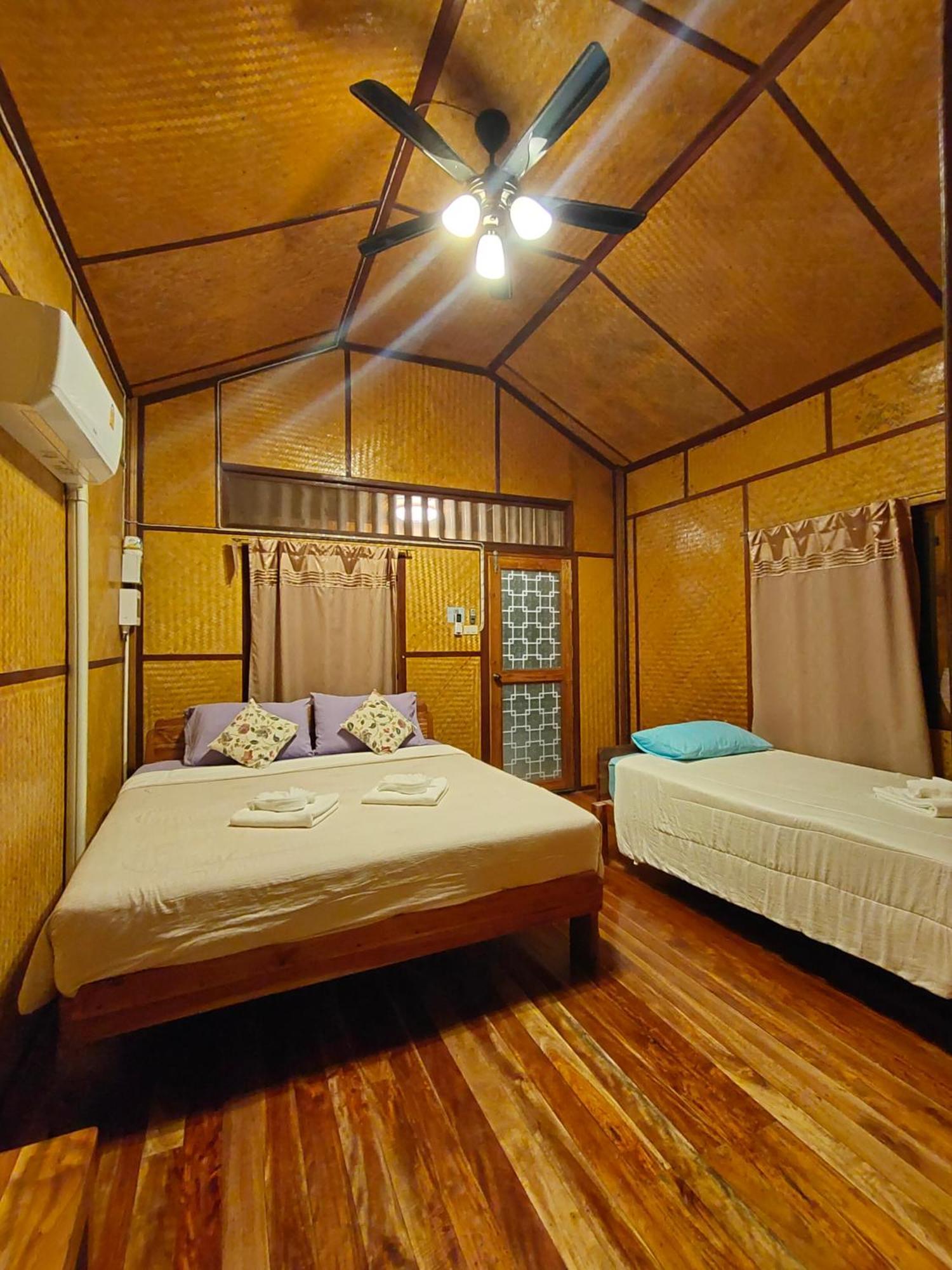 Bansuanphutarn Hotel Ban Pha Saeng Lang Buitenkant foto